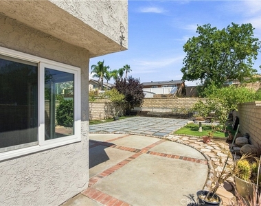 28942 Rue Daniel - Photo Thumbnail 22