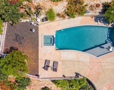 4321 Clear Valley Drive - Photo Thumbnail 67