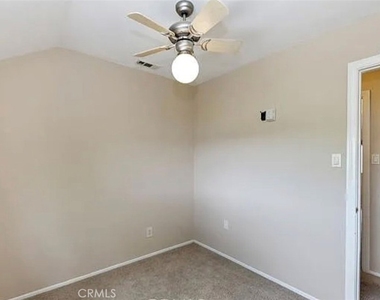 945 N Hospital Road - Photo Thumbnail 17
