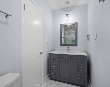 16824 Calahan Street - Photo Thumbnail 18