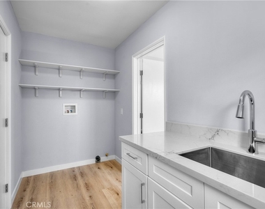 16824 Calahan Street - Photo Thumbnail 23