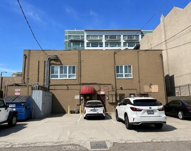337 Washington Boulevard - Photo Thumbnail 10