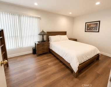 337 Washington Boulevard - Photo Thumbnail 3