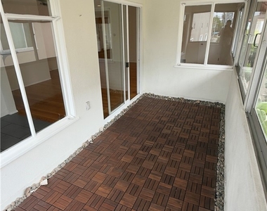 1174 E Ocean Boulevard - Photo Thumbnail 14