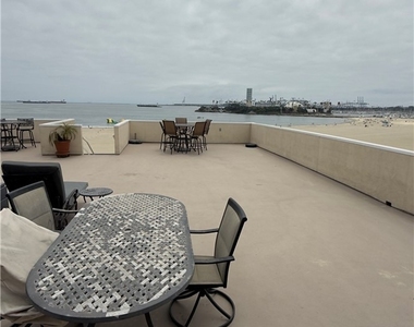 1174 E Ocean Boulevard - Photo Thumbnail 44
