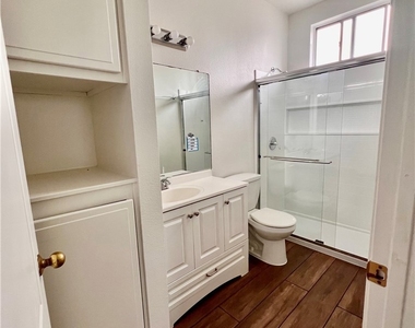 129 W Palmyra - Photo Thumbnail 23