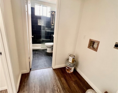 129 W Palmyra - Photo Thumbnail 15
