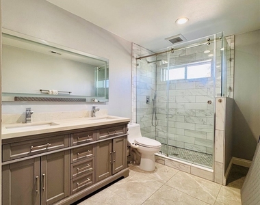 1413 W Moore - Photo Thumbnail 10