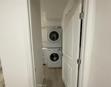 14102 Charmola Drive - Photo Thumbnail 9