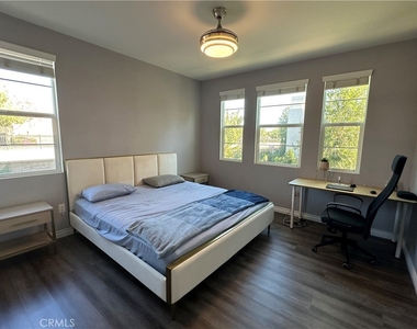 106 Eureka Place - Photo Thumbnail 25