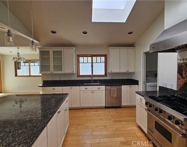 30637 Rue De La Pierre - Photo Thumbnail 11