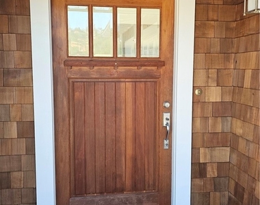 30637 Rue De La Pierre - Photo Thumbnail 2