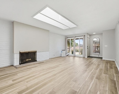 9320 Earl Street - Photo Thumbnail 2