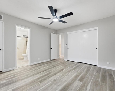 9320 Earl Street - Photo Thumbnail 13