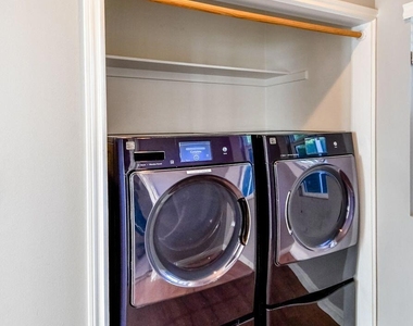 321 N Lima Street - Photo Thumbnail 24
