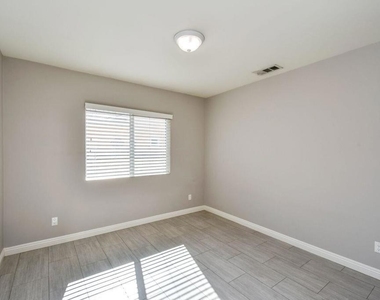 321 N Lima Street - Photo Thumbnail 20