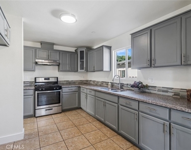 330 E 101st Street - Photo Thumbnail 1