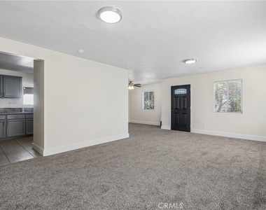 330 E 101st Street - Photo Thumbnail 7
