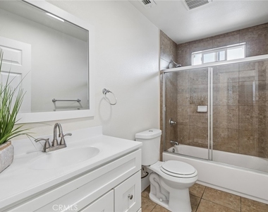 330 E 101st Street - Photo Thumbnail 11