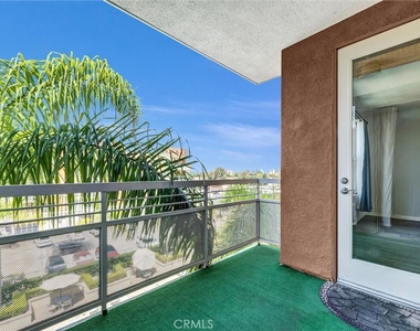 12688 Chapman Ave - Photo Thumbnail 12
