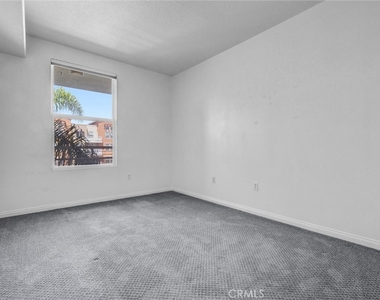 12688 Chapman Ave - Photo Thumbnail 8