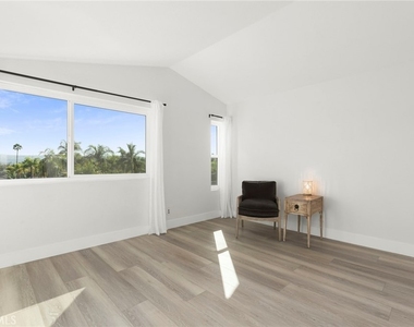 28765 Calle - Photo Thumbnail 28