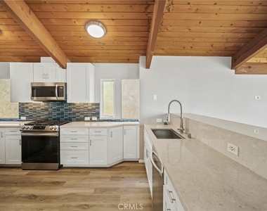 881 Quivera Street - Photo Thumbnail 12