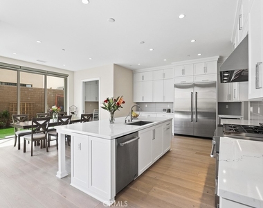 149 Roscomare - Photo Thumbnail 18