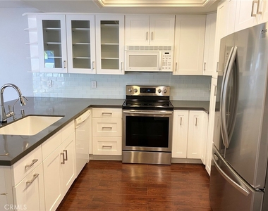 21 Seaview Dr. S - Photo Thumbnail 15