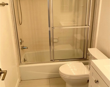 21 Seaview Dr. S - Photo Thumbnail 20