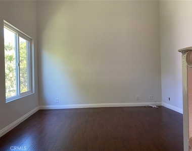 21 Seaview Dr. S - Photo Thumbnail 17