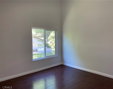 21 Seaview Dr. S - Photo Thumbnail 16