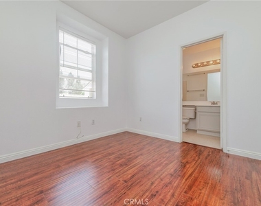 216 Timberwood - Photo Thumbnail 19