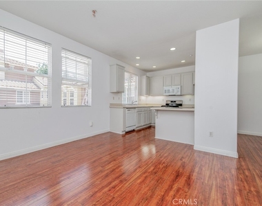 216 Timberwood - Photo Thumbnail 11
