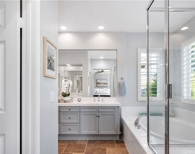 12 Merriweather Place - Photo Thumbnail 18