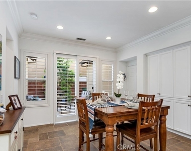 12 Merriweather Place - Photo Thumbnail 5