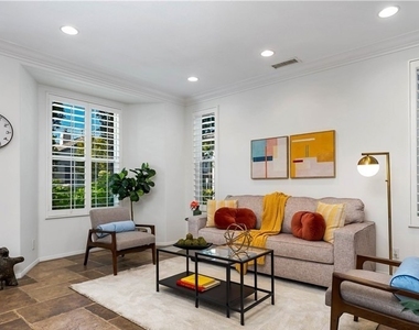 12 Merriweather Place - Photo Thumbnail 1