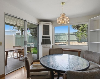 1712 Greentree Road - Photo Thumbnail 6