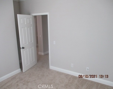 32059 Meadow Wood Lane - Photo Thumbnail 13