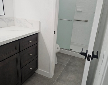 10030 Ontario Street - Photo Thumbnail 26