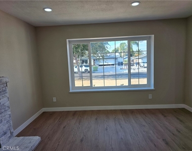 10030 Ontario Street - Photo Thumbnail 11