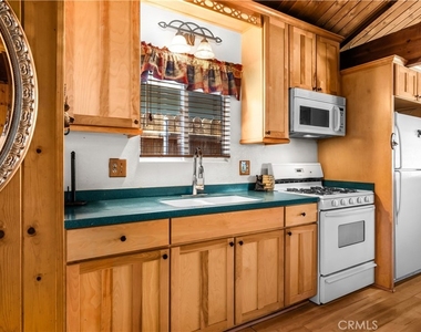 906 W Country Club Boulevard - Photo Thumbnail 37