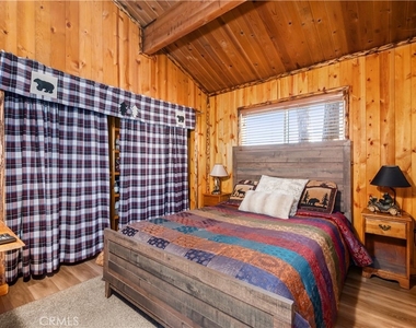 906 W Country Club Boulevard - Photo Thumbnail 33