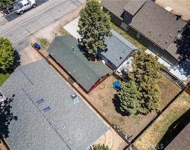 906 W Country Club Boulevard - Photo Thumbnail 14