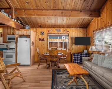 906 W Country Club Boulevard - Photo Thumbnail 47