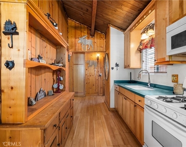 906 W Country Club Boulevard - Photo Thumbnail 41
