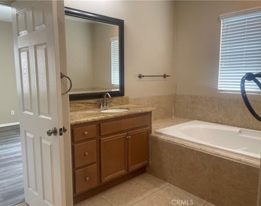12247 Iron Stone Drive - Photo Thumbnail 23