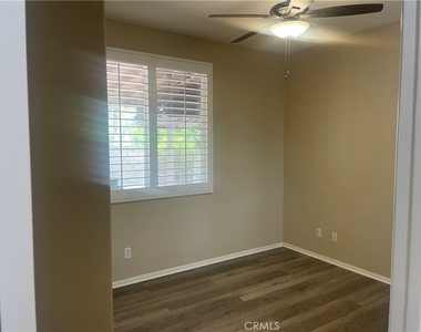 12247 Iron Stone Drive - Photo Thumbnail 16