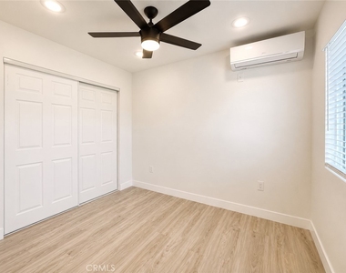 1744 Richard Street - Photo Thumbnail 5
