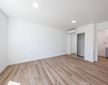 5327 Geer Street - Photo Thumbnail 9